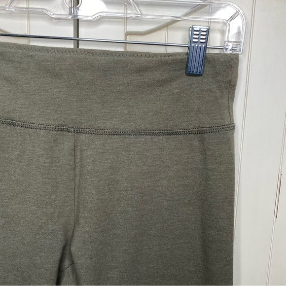 Aerie Olive Green Leggings Size Medium Long - Picture 4 of 6